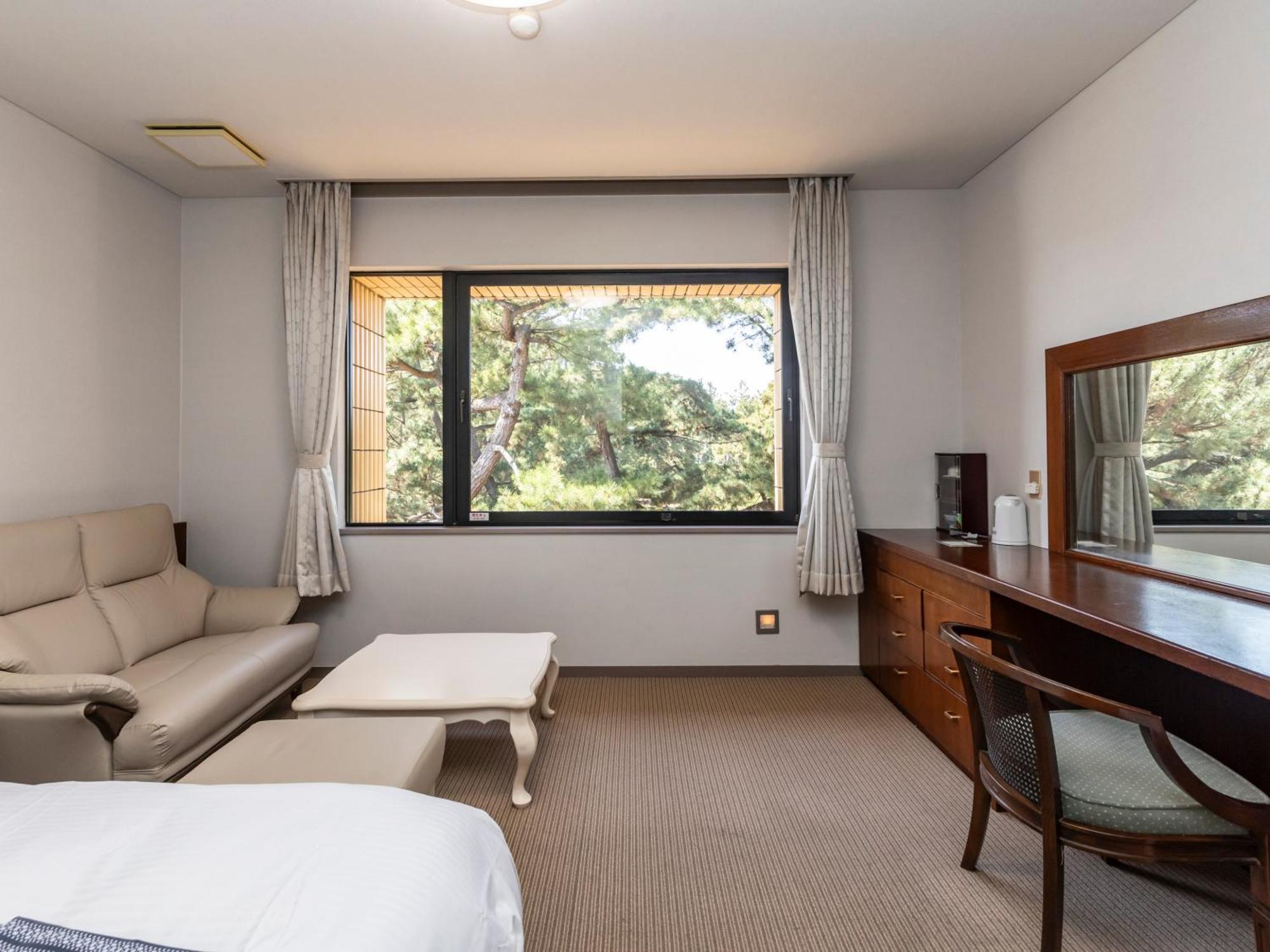 Tabist Kotohikisou Hotel Kanonji Bagian luar foto